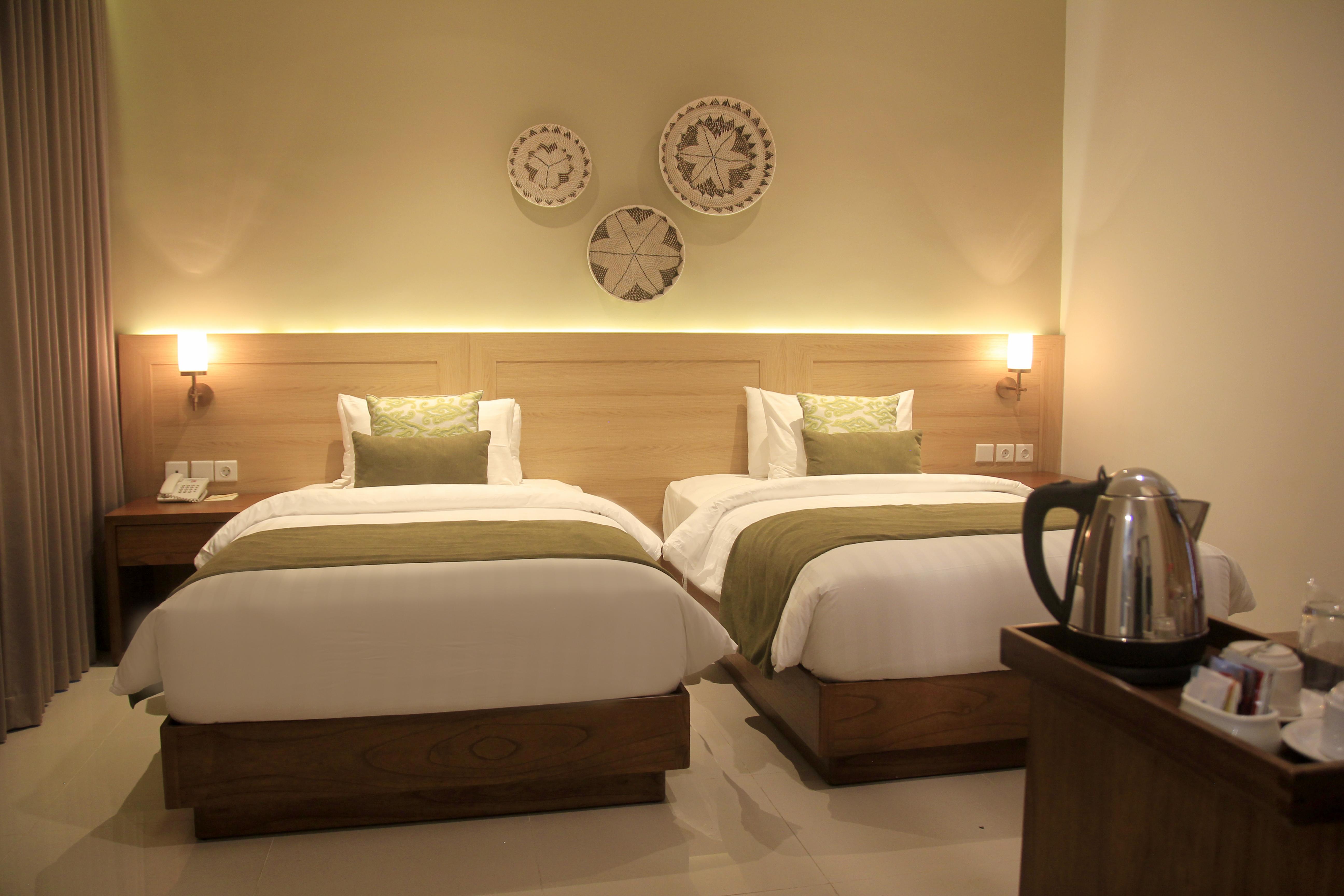 The Cakra Hotel Denpasar Extérieur photo